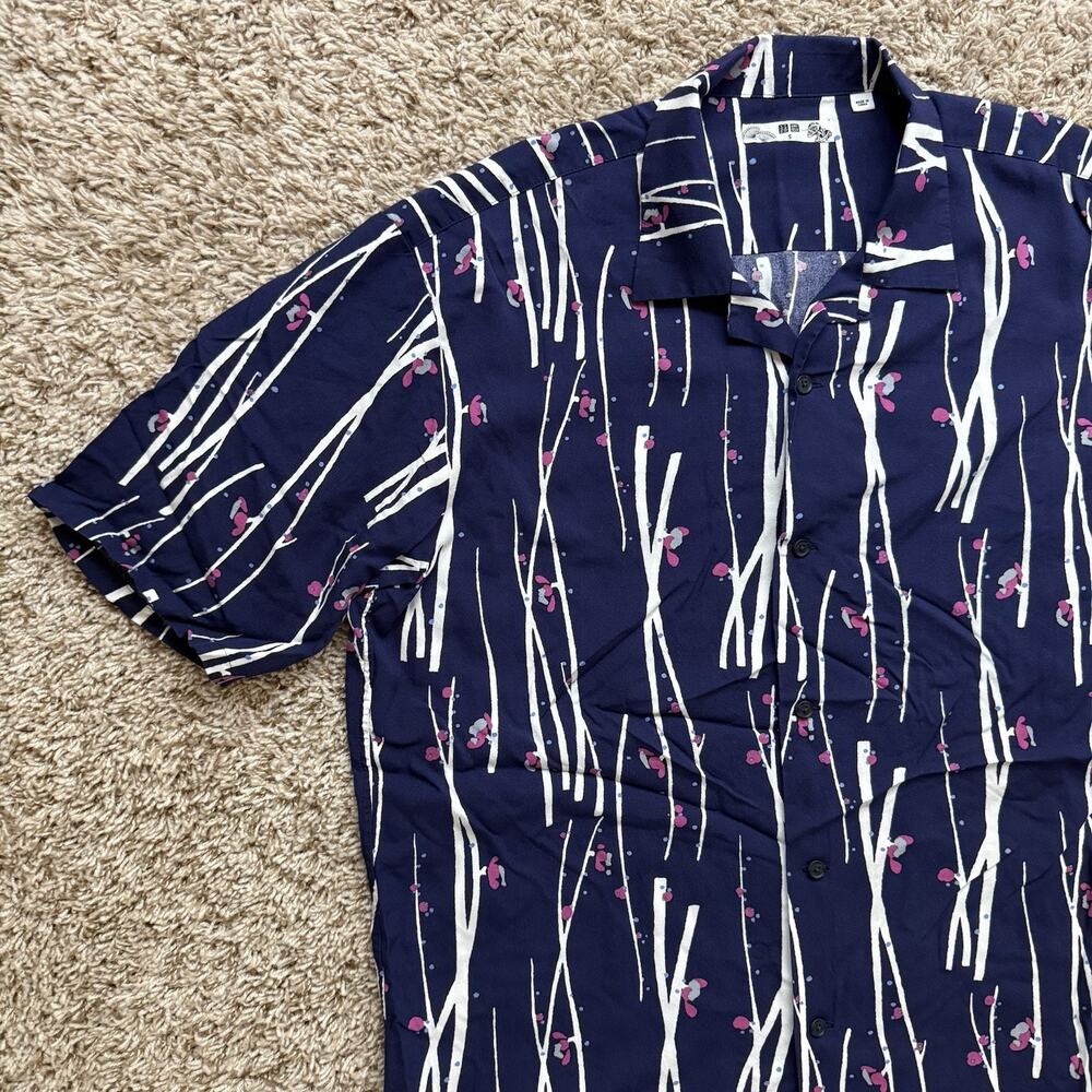 Uniqlo Cherry Blossoms Sakura Button Up SS Japanese Hawaiian Shirt Men’s Size S